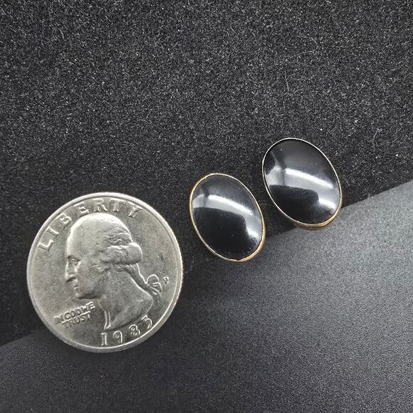 Van Dell 12K Gold Filled Screw Back Earrings Black Oval - Picture 10 of 10